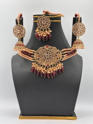 Golden Petal Necklace Set